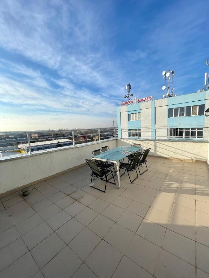 Luanaapartments #1 Отопень Екстер'єр фото